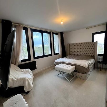 Magnifique Appart Avec Jaccuzi Apartment Криел-сюр-Мер Екстериор снимка