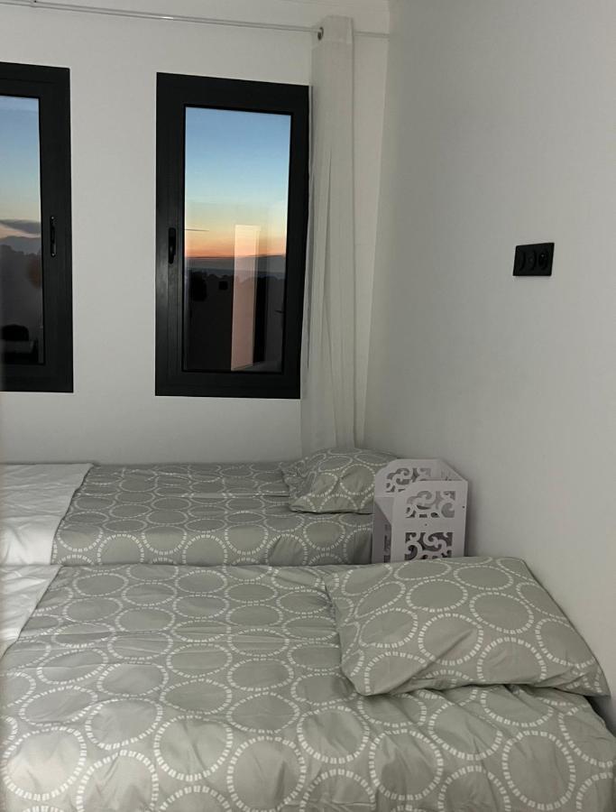 Magnifique Appart Avec Jaccuzi Apartment Криел-сюр-Мер Екстериор снимка